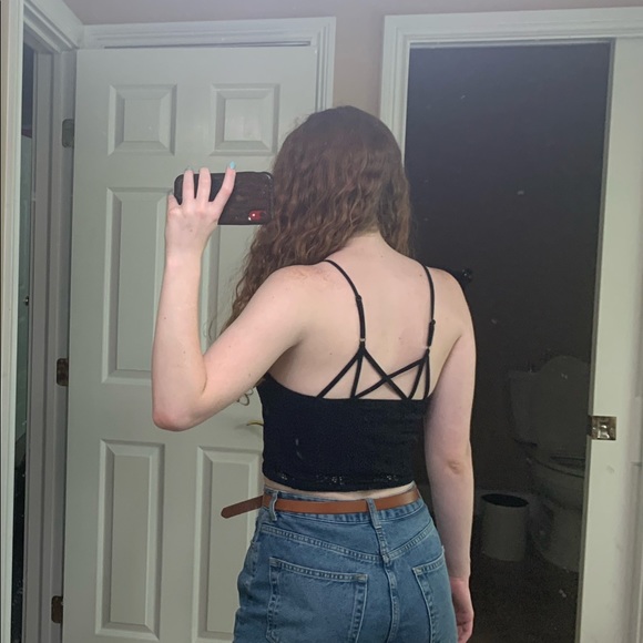 Forever 21 Black Lace Cropped Tank Top - Picture 2 of 4